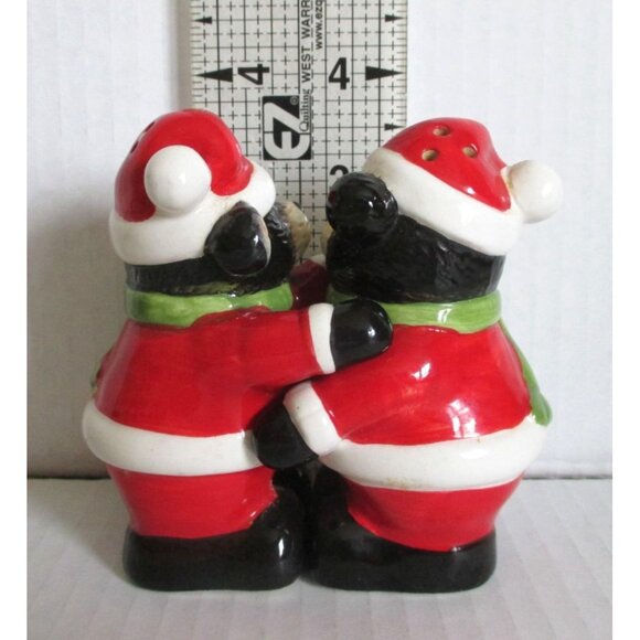 Vintage Santa Bear Huggie Hugging Salt & Pepper Shakers - Picture 6 of 6
